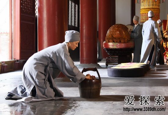 尼姑庵惊人内幕:少年入寺竟精尽人亡(2)