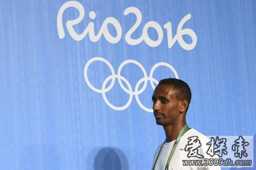 奥运史上首个难民代表团赴里约参赛